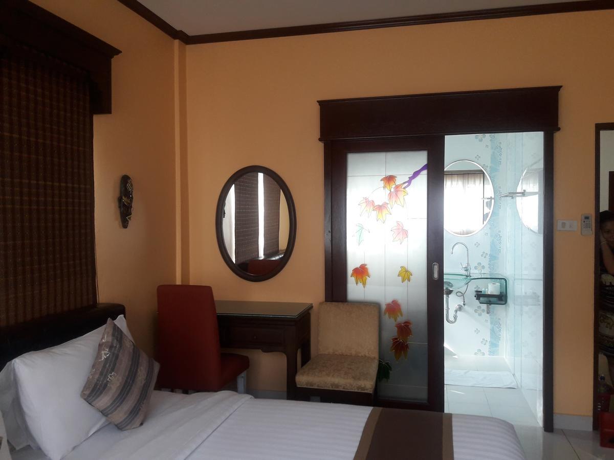 The Haven Hotel & Restaurant Патая Екстериор снимка